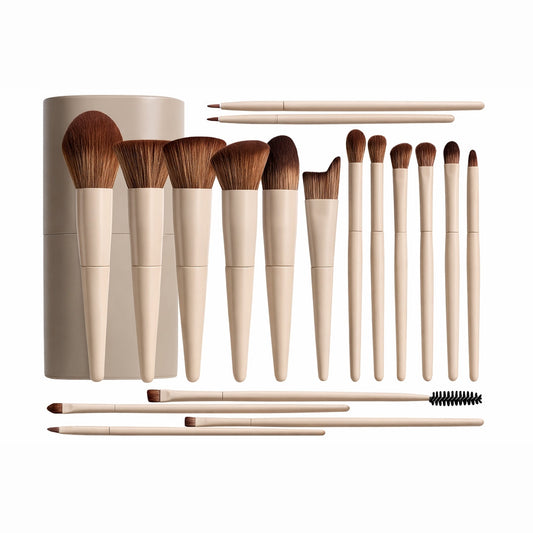 Makeup brush set with its travel case