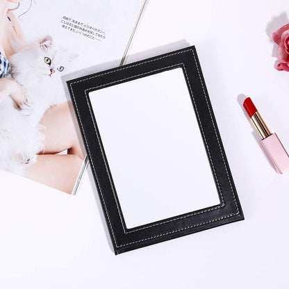 Belle Mirror